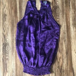 Sleeveless Mock-Turtle Neck Pleated Top